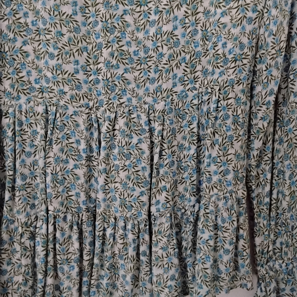 Ladies Ruffled Blouse - Picture 7 of 11